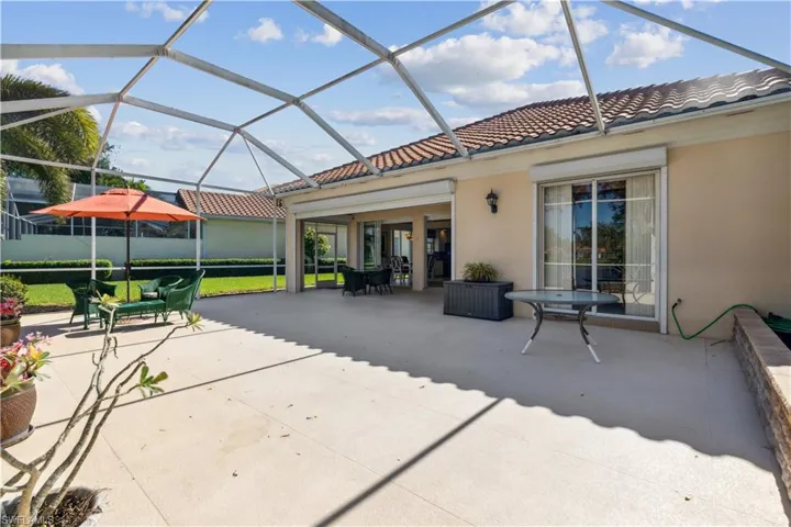 5051  Jarvis  LN, Naples, FL 34119