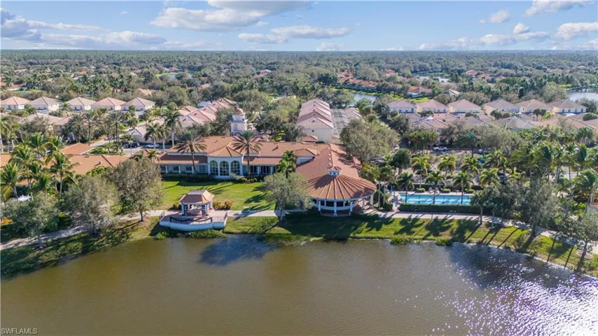 5051  Jarvis  LN, Naples, FL 34119