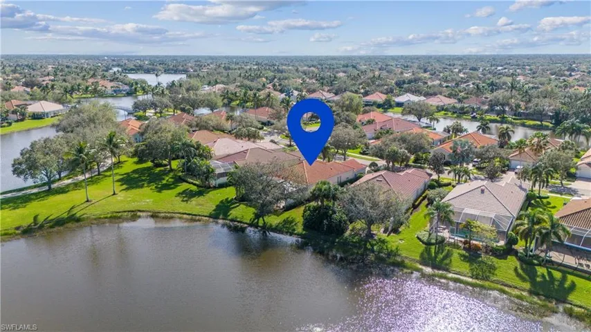 5051  Jarvis  LN, Naples, FL 34119