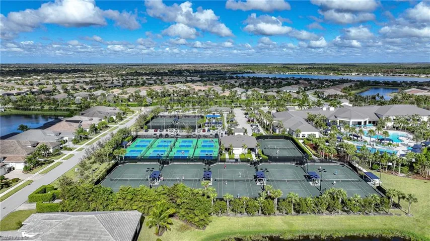28432  Burano  DR, Bonita Springs, FL 34135
