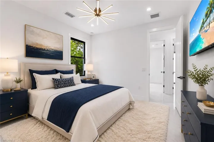 2604 20th Ave Ne, Naples, Florida 34120