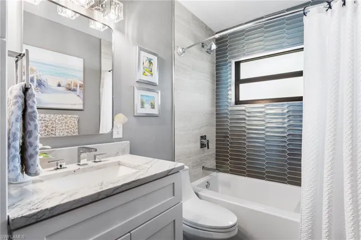 Guest bath 3