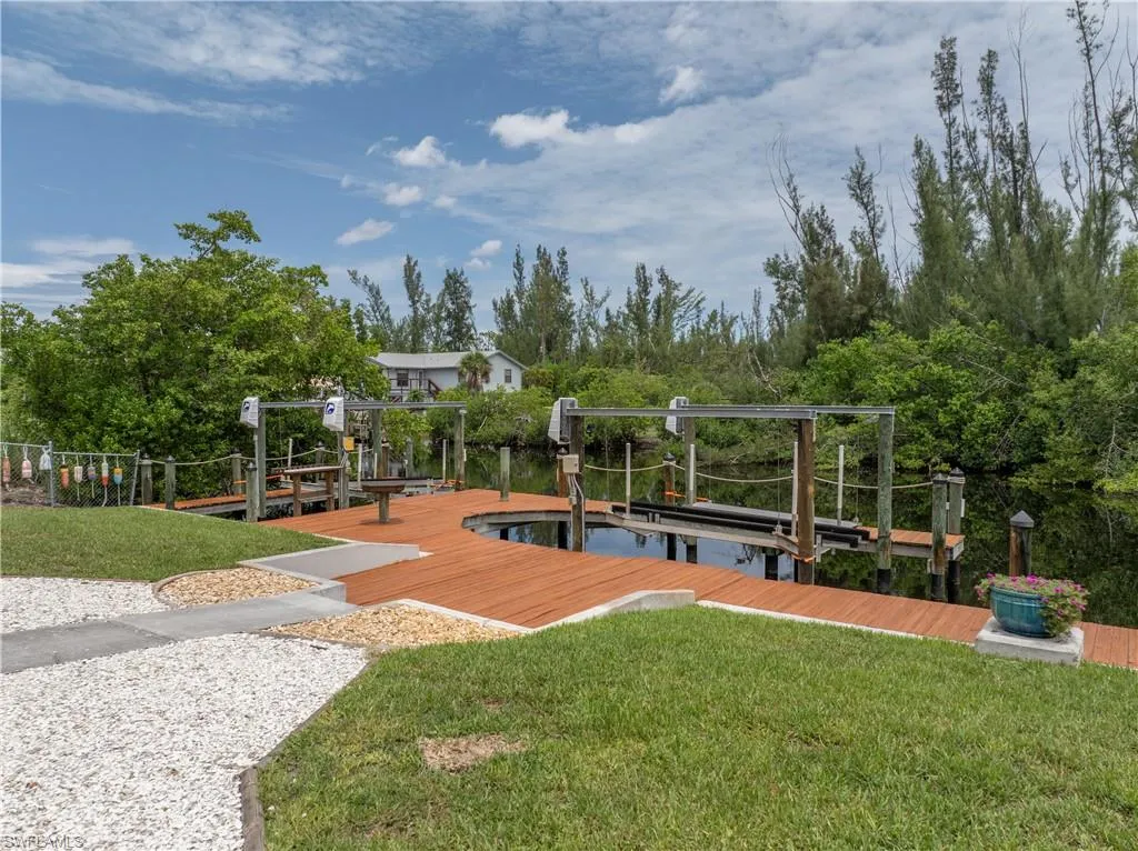5258 Genesee PKWY, Bokeelia, FL 33922,2025000234