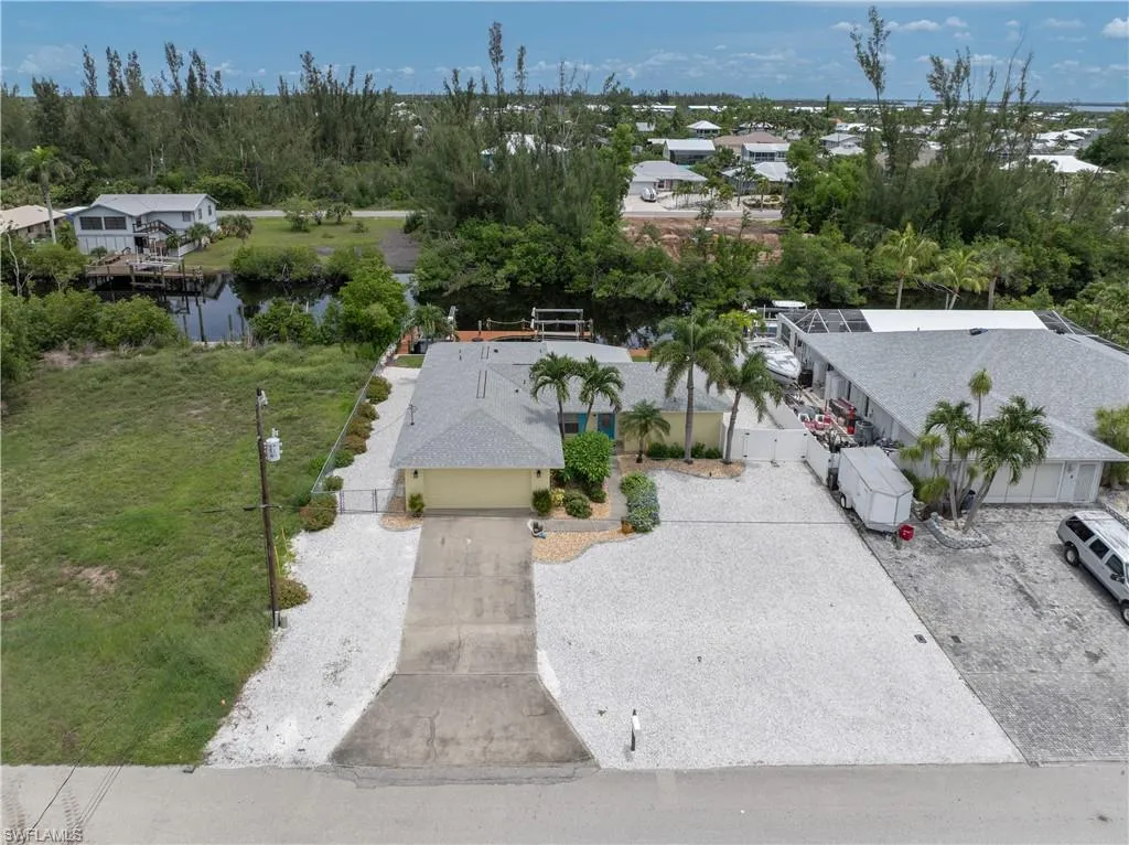5258 Genesee PKWY, Bokeelia, FL 33922,2025000234