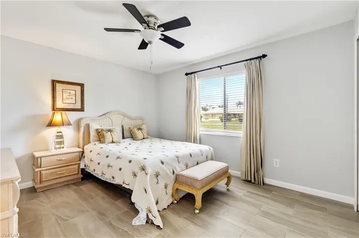 Guest bedroom