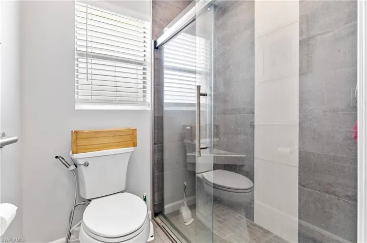 Primary shower