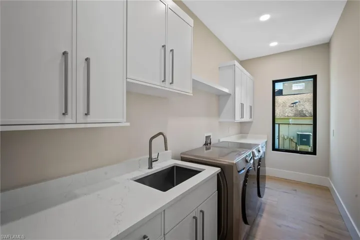 1364 Cypress Woods Dr, Naples, Florida 34103