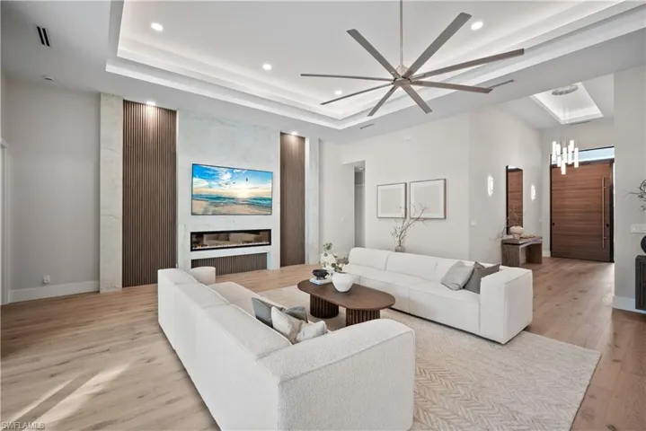 1364 Cypress Woods Dr, Naples, Florida 34103