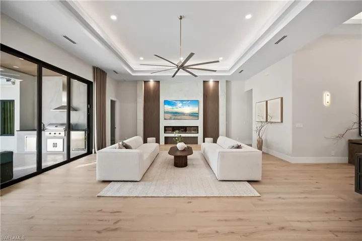 1364 Cypress Woods Dr, Naples, Florida 34103