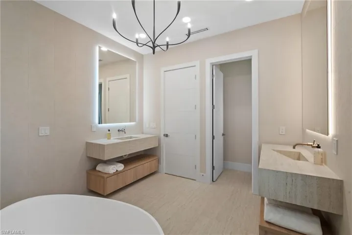 1364 Cypress Woods Dr, Naples, Florida 34103