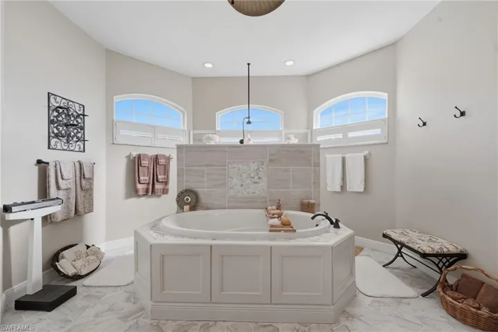 3306 Nw 16th Ter, Cape Coral, Florida 33993