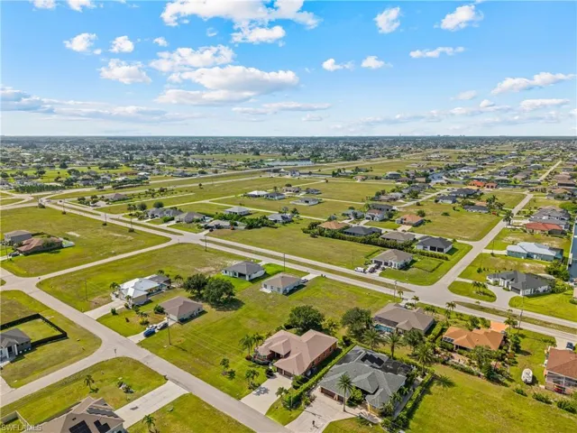 3306 Nw 16th Ter, Cape Coral, Florida 33993