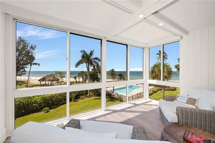 2121 Gulf Shore Blvd N # 206, Naples, Florida 34102