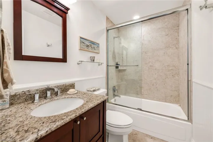 2121  Gulf Shore N BLVD, Naples, FL 34102