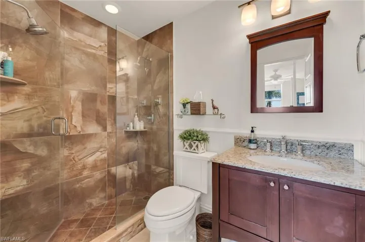 2121 Gulf Shore Blvd N # 206, Naples, Florida 34102