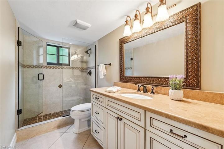 6525 Valen WAY # 106, NAPLES FL 34108