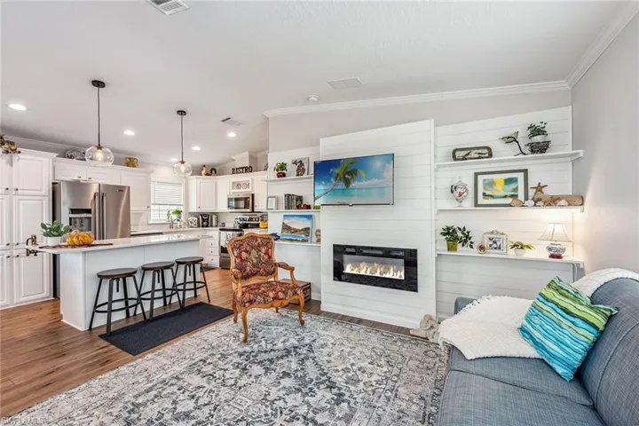 11661  Oakdale  DR, Fort Myers, FL 33908
