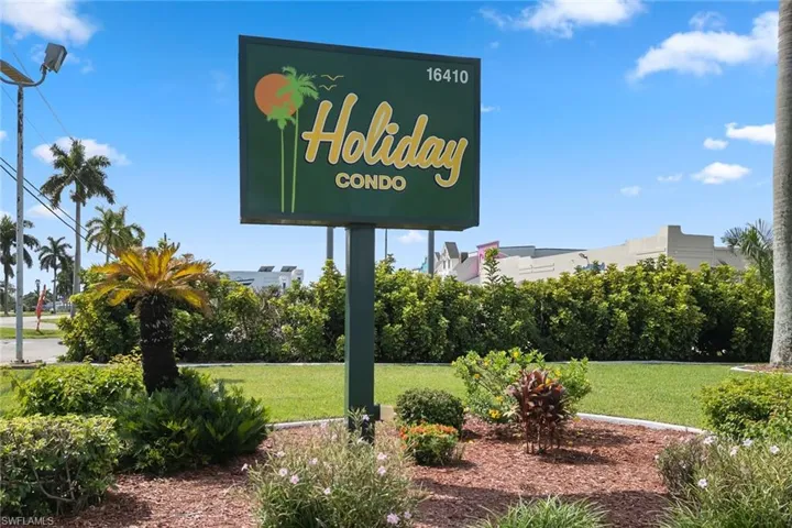 11661  Oakdale  DR, Fort Myers, FL 33908