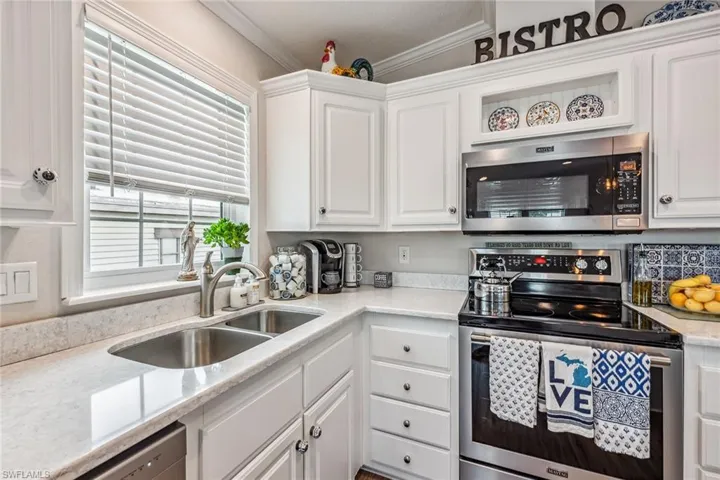 11661  Oakdale  DR, Fort Myers, FL 33908