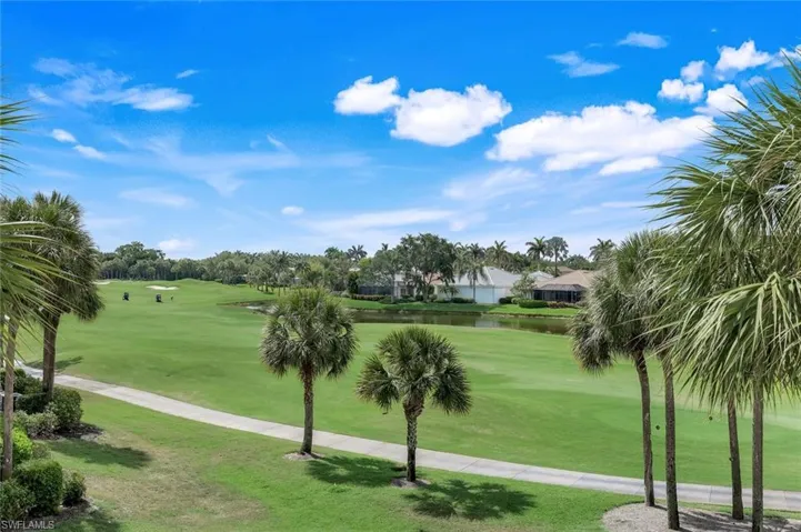 1540 Clermont Dr # F202, Naples, Florida 34109