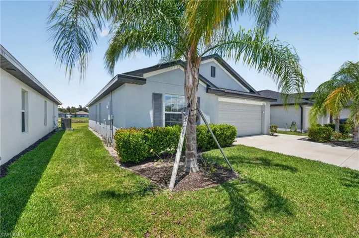 4007  San Clemente  CT, North Fort Myers, FL 33917