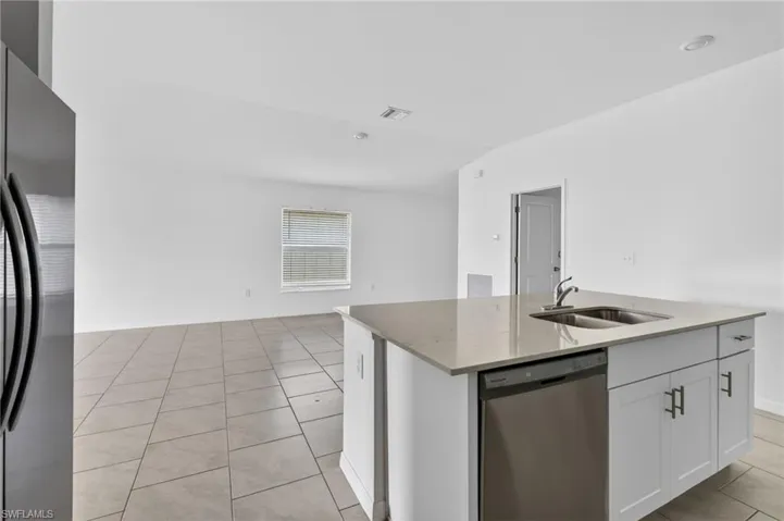 4007  San Clemente  CT, North Fort Myers, FL 33917