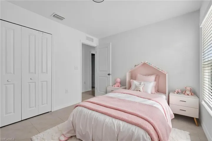 4007  San Clemente  CT, North Fort Myers, FL 33917