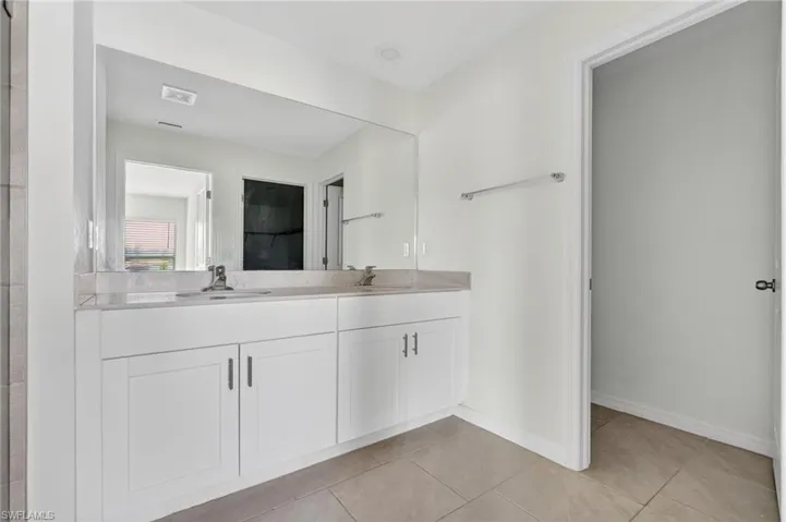 4007  San Clemente  CT, North Fort Myers, FL 33917