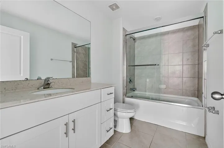 4007  San Clemente  CT, North Fort Myers, FL 33917