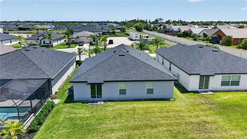 4007  San Clemente  CT, North Fort Myers, FL 33917