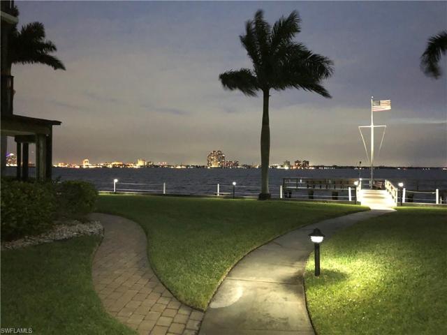 Stunning  Waterfront Setting