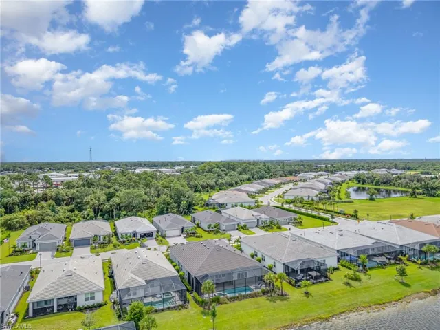 17583 Winding Oak Ln, North Fort Myers, Florida 33917