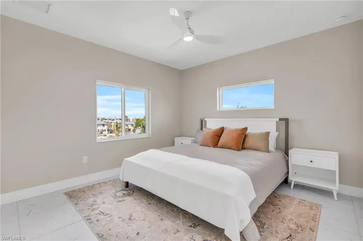 Bedroom with ceiling fan