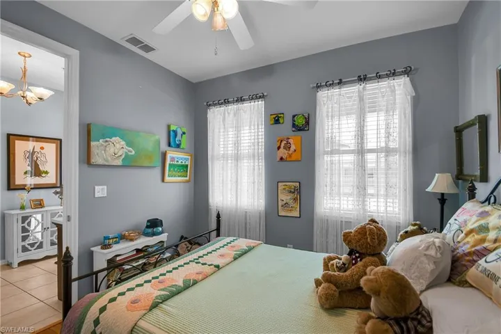 15250 Riverbend Blvd 202, North Fort Myers, Florida 33917