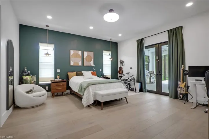 634 19th St Sw, Naples, Florida 34117