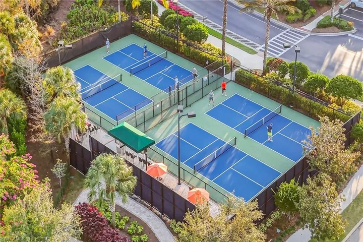 Community Pickleball Courts