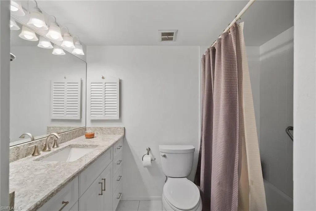 6102 Augusta DR, Fort Myers, FL 33907,224090497