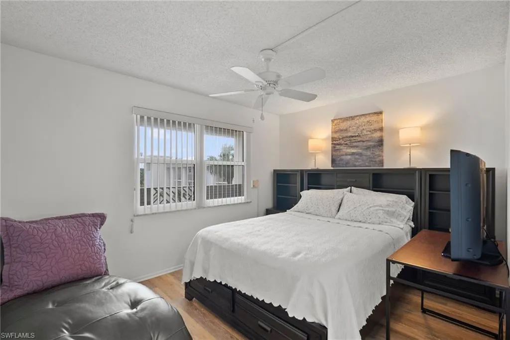 6102 Augusta DR, Fort Myers, FL 33907,224090497