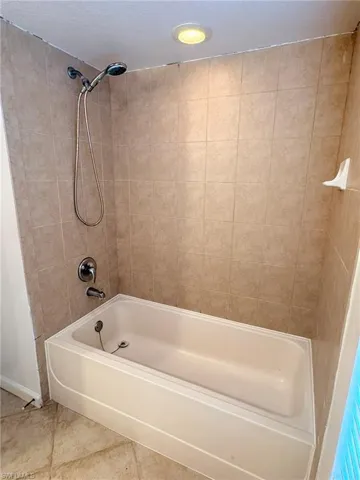 4127 Residence Dr 415, Fort Myers, Florida 33901
