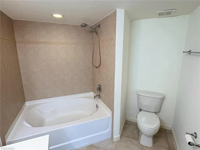 4127 Residence Dr 415, Fort Myers, Florida 33901