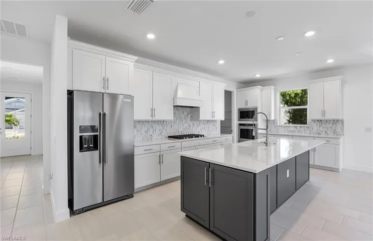 12453 Basalt Ln, Alva, Florida 33920