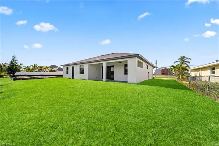 608 Sw 20th Ter, Cape Coral, Florida 33991