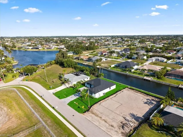 608 Sw 20th Ter, Cape Coral, Florida 33991