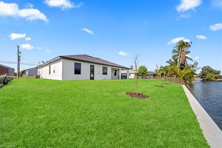 608 Sw 20th Ter, Cape Coral, Florida 33991