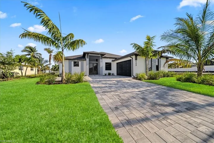 608 Sw 20th Ter, Cape Coral, Florida 33991