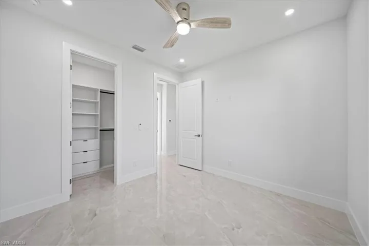 608 Sw 20th Ter, Cape Coral, Florida 33991