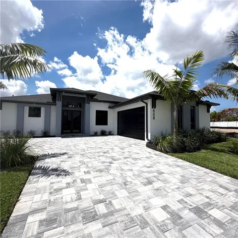 608 SW 20th  TER, Cape Coral, FL 33991