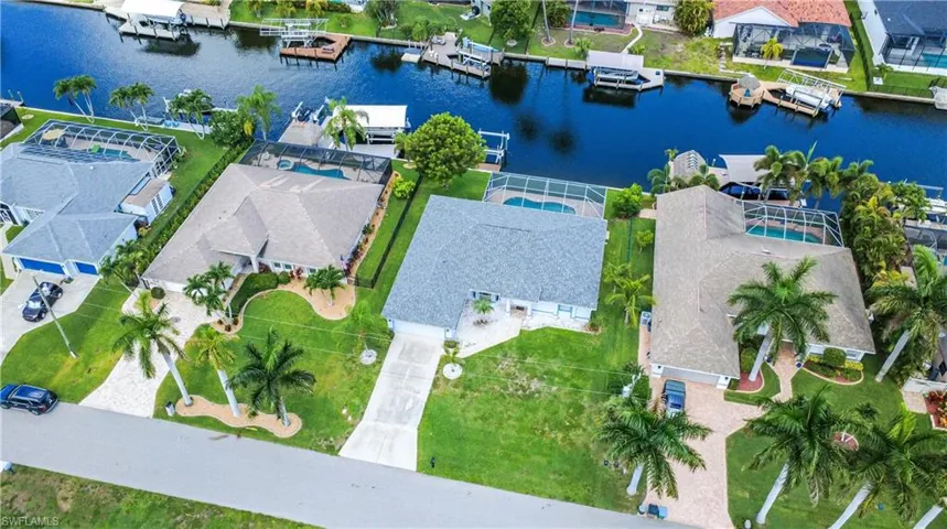 4116 Sw 1st Pl, Cape Coral, Florida 33914