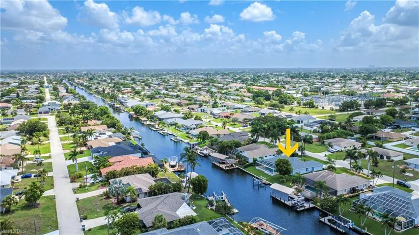 4116 Sw 1st Pl, Cape Coral, Florida 33914