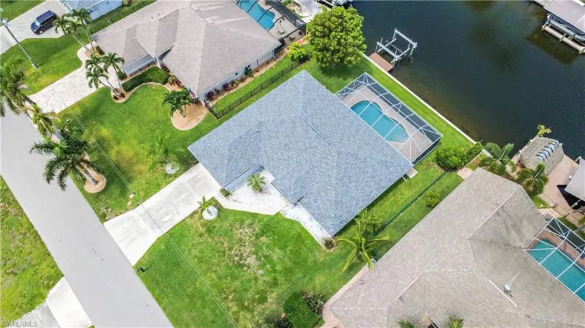 4116 Sw 1st Pl, Cape Coral, Florida 33914